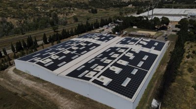 Conserves de France : un chantier de désamiantage d’envergure mené par le Groupe Isotec pour accueillir une centrale photovoltaïque