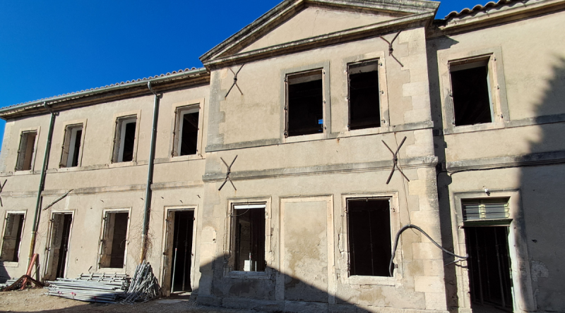 Rénovation énergétique du Presbytère & de la Maison Saint- Christophe à Boulbon Rénovation énergétique du Presbytère & de la Maison Saint- Christophe à Boulbon